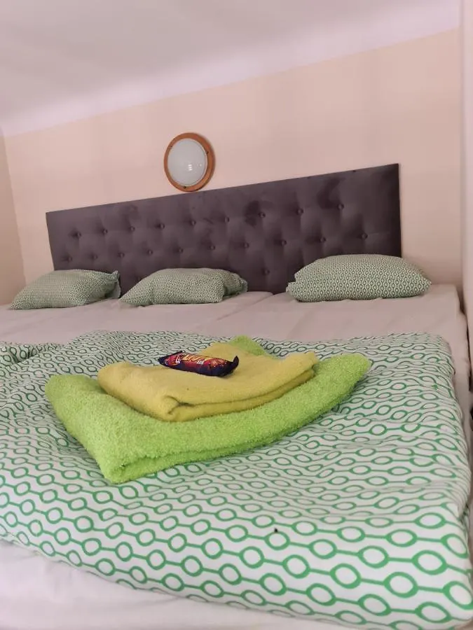 Amber Apartament 10 Krakow Poland